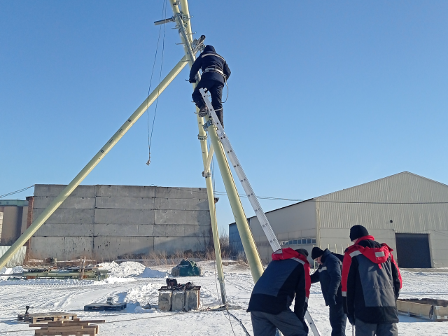 Линейка бесфундаментных опор пополнилась опорой на 10 кВ